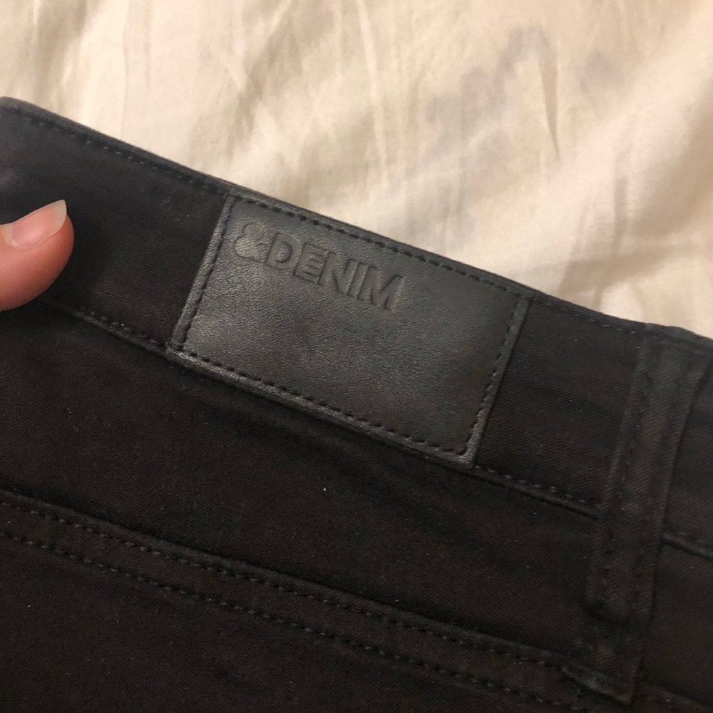 H&M black denim size 14 skinny